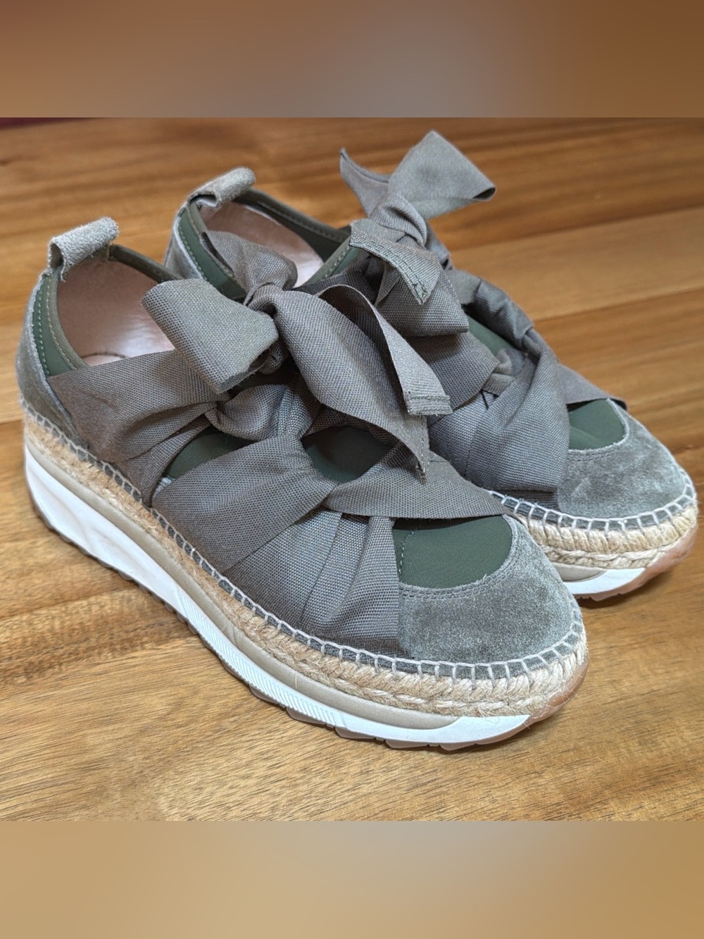 Free People Sage Green Chapmin Espadrille Sneaker Size 38/ US 8 EUC